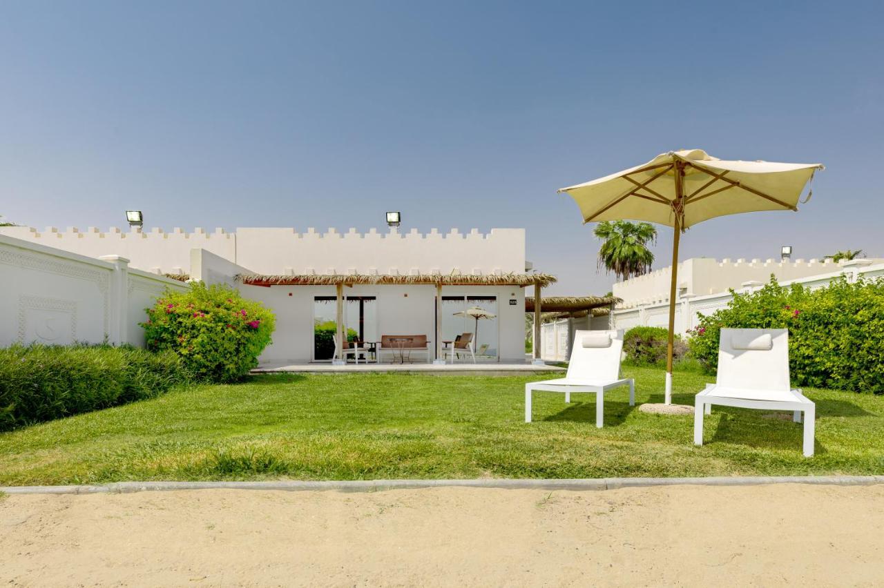 Sealine Beach, A Murwab Resort Mesaieed Luaran gambar A villa in Al Reef